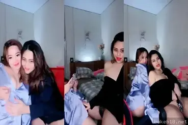 Dua saudari nakal saling coli bareng super hot
