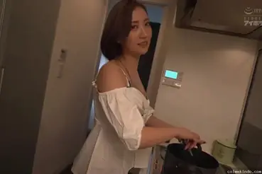 IPZZ-004 Lidah Kakak Ipar Cantik Ngocok Memek Adik Ipar Sampai Becek Banjir